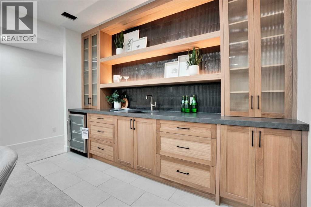 6312 Lacombe Way Sw, Calgary, Alberta  T3E 5T3 - Photo 36 - A2268933