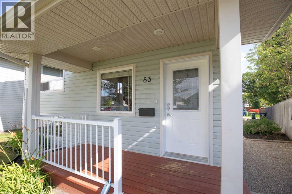83 Doherty Close, Red Deer, Alberta  T4R 3G1 - Photo 2 - A2271158