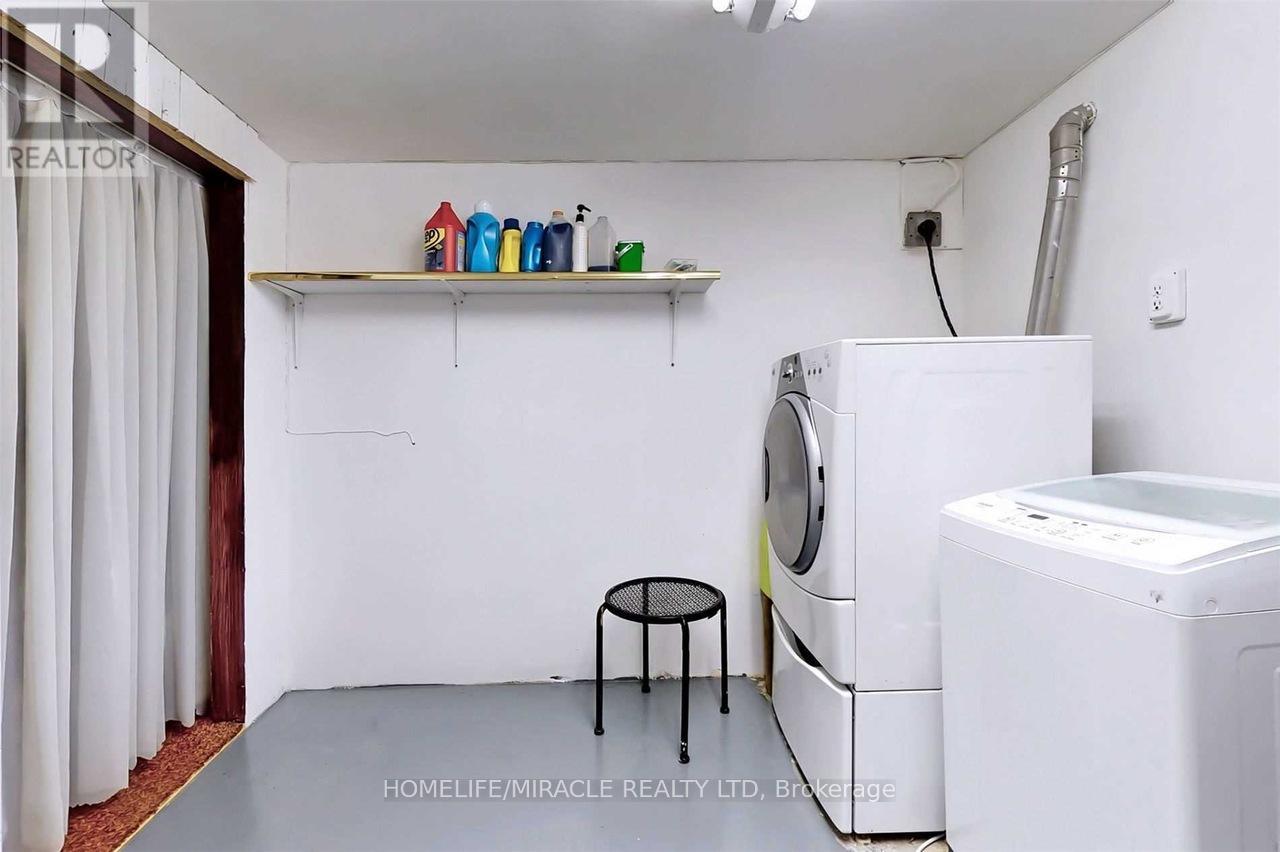 6 Kitson Drive, Toronto, Ontario  M1M 3C8 - Photo 8 - E12590316