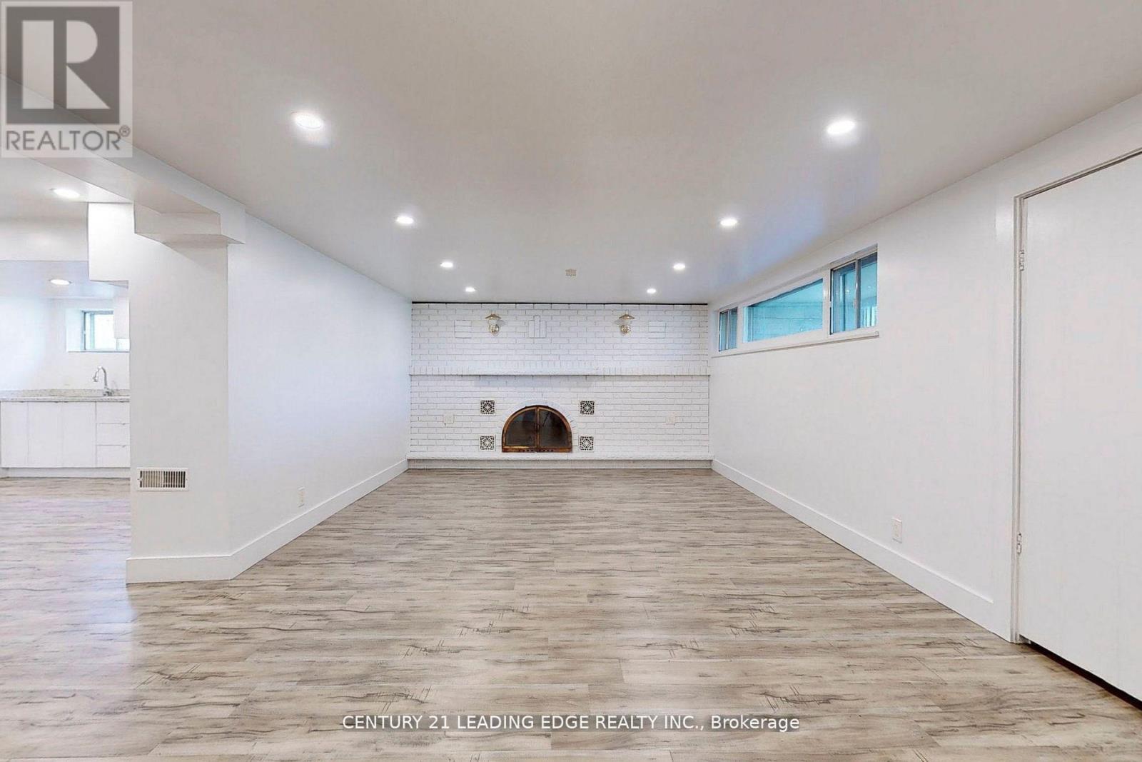 Bsmt - 70 Wexford Boulevard, Toronto, Ontario  M1R 1L3 - Photo 12 - E12590358