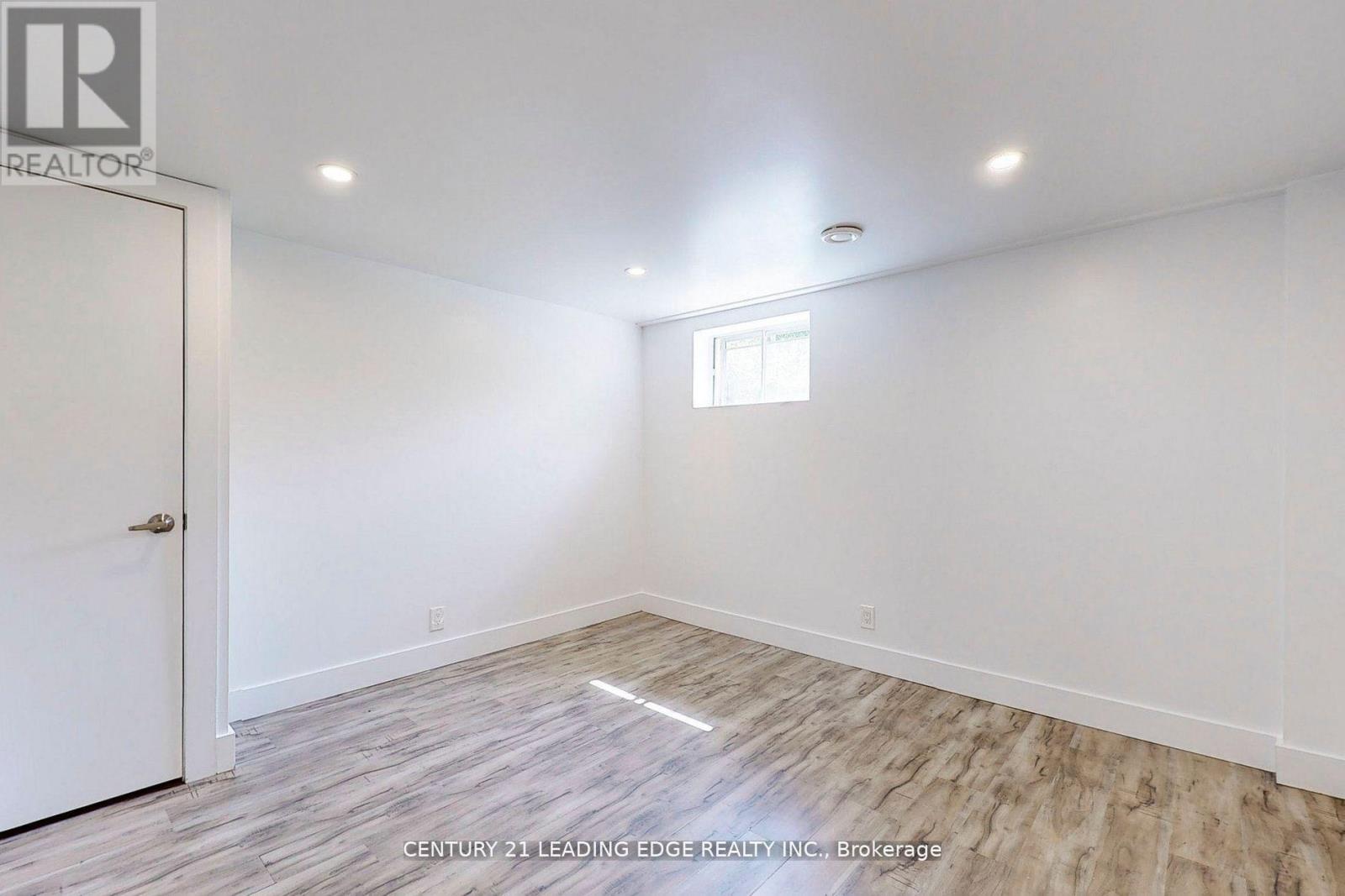 Bsmt - 70 Wexford Boulevard, Toronto, Ontario  M1R 1L3 - Photo 19 - E12590358