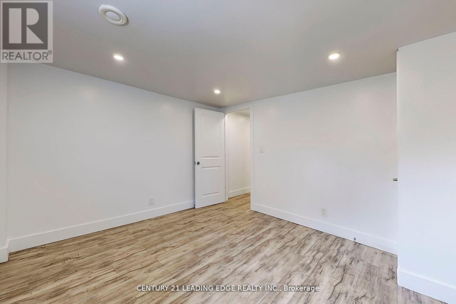 Bsmt - 70 Wexford Boulevard, Toronto, Ontario  M1R 1L3 - Photo 21 - E12590358