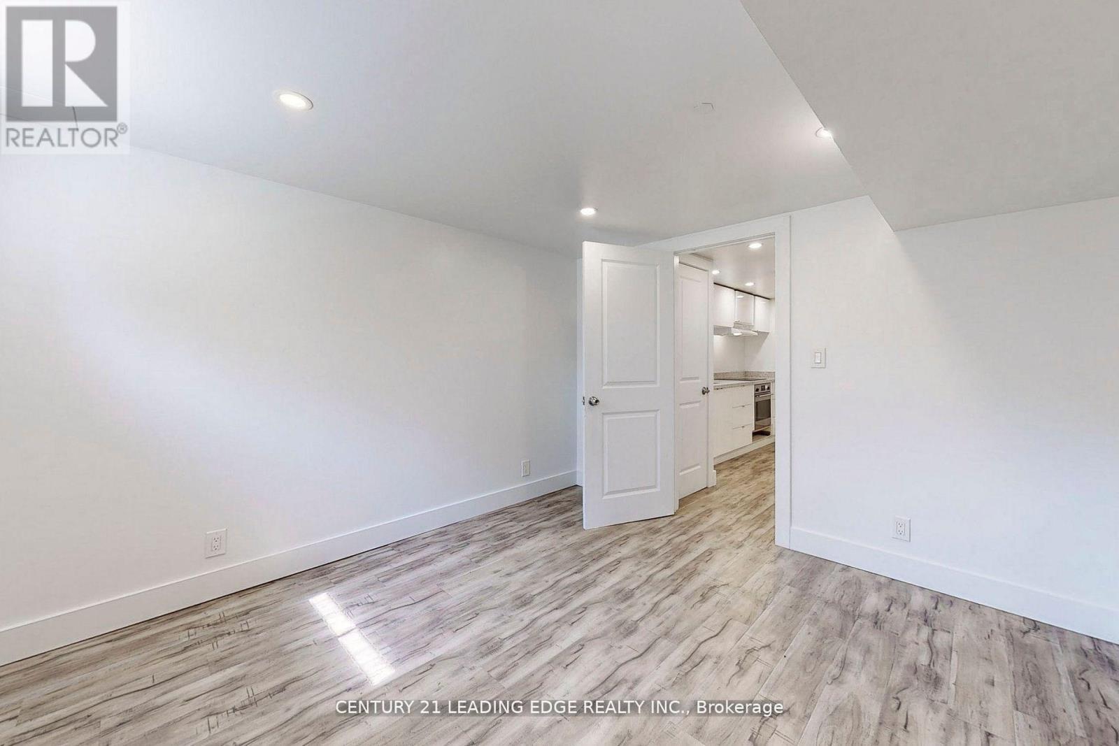 Bsmt - 70 Wexford Boulevard, Toronto, Ontario  M1R 1L3 - Photo 23 - E12590358