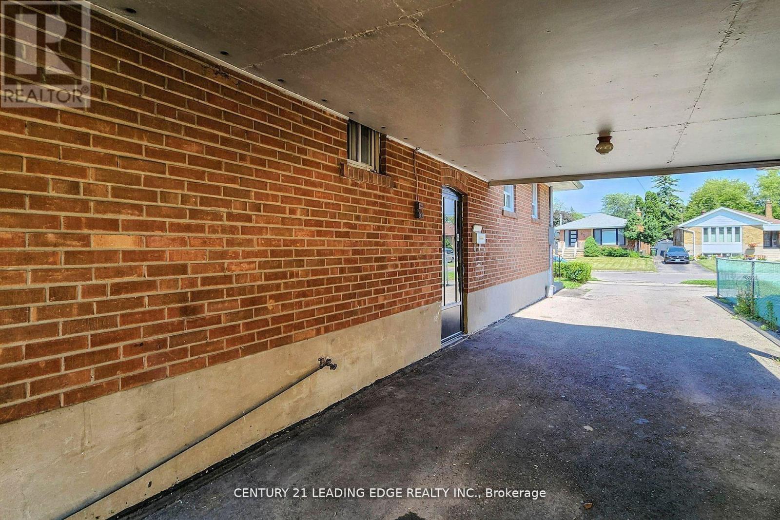 Bsmt - 70 Wexford Boulevard, Toronto, Ontario  M1R 1L3 - Photo 7 - E12590358