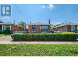 Bsmt - 70 Wexford Boulevard, Toronto (Wexford-Maryvale), Ca