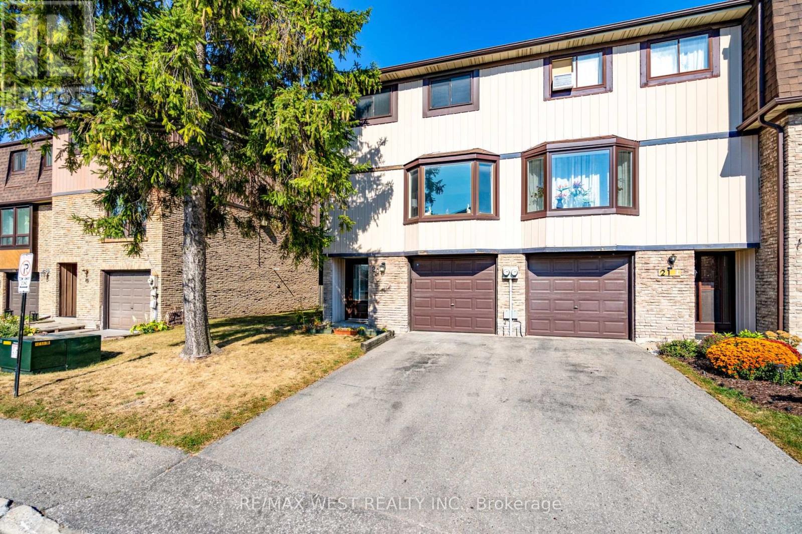 20 - 220 ORMOND DRIVE, Oshawa, Ontario