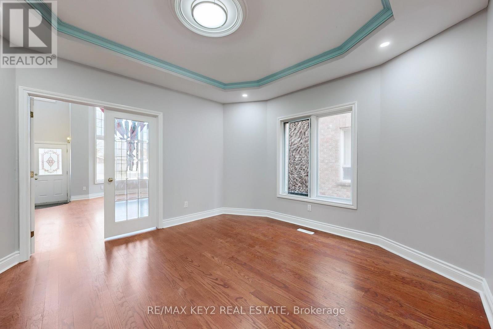 1822 Rosebank Road, Pickering, Ontario  L1V 1P6 - Photo 11 - E12590482