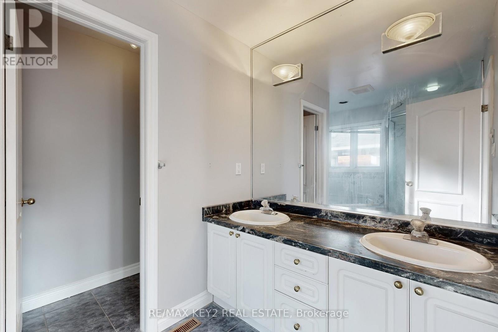 1822 Rosebank Road, Pickering, Ontario  L1V 1P6 - Photo 20 - E12590482