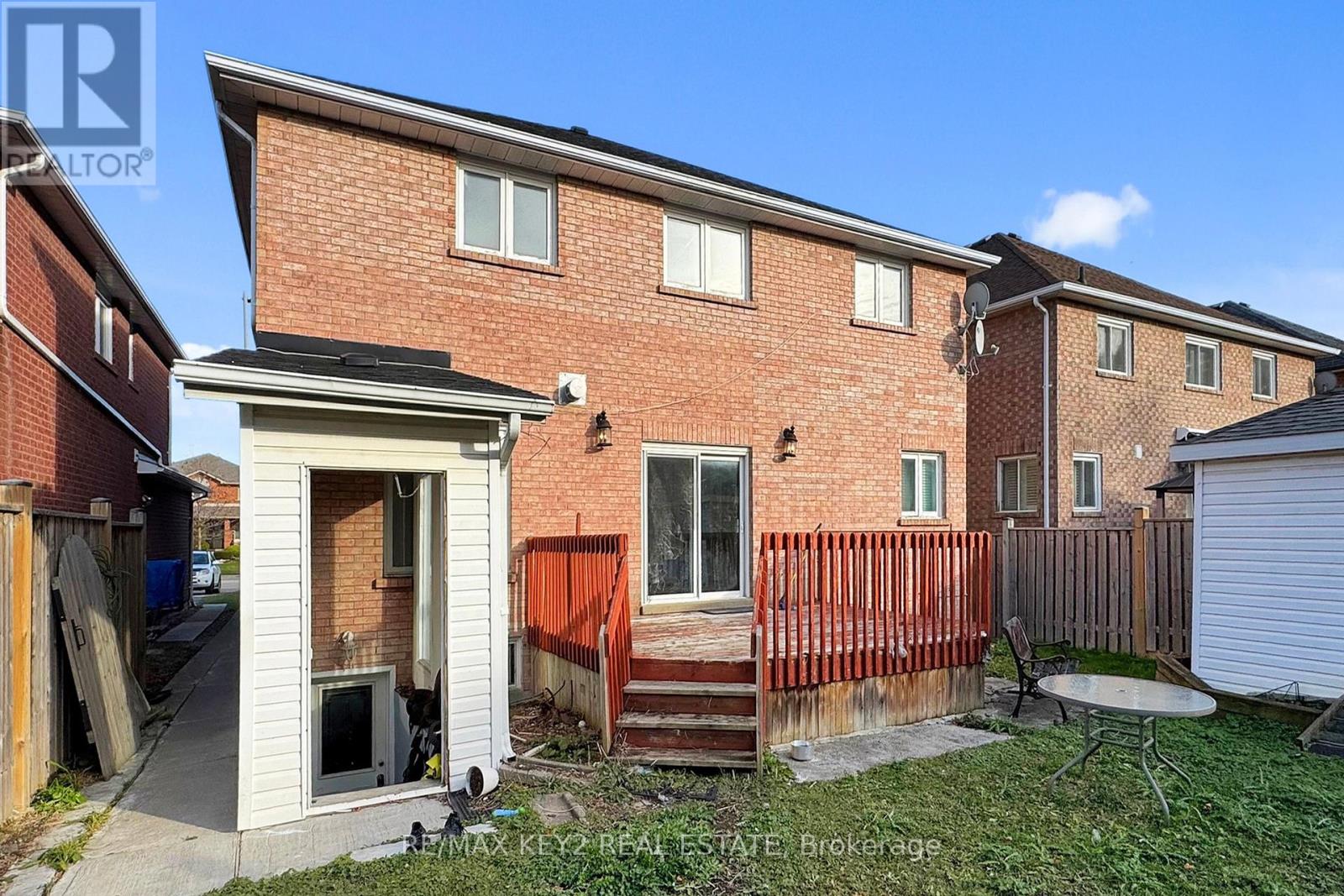 1822 Rosebank Road, Pickering, Ontario  L1V 1P6 - Photo 37 - E12590482