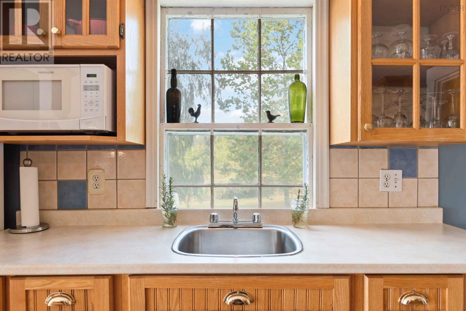 1381 1 Highway, Falmouth, Nova Scotia  B0P 1P0 - Photo 20 - 202523321