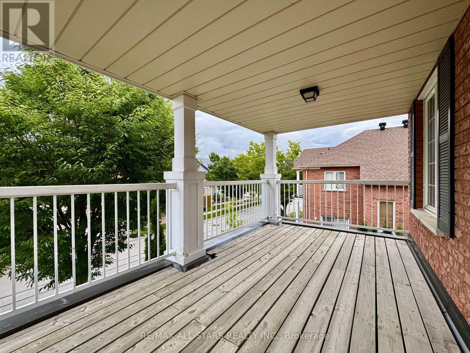 26 Belgrave Square, Markham, Ontario  L6C 2T7 - Photo 28 - N12590266