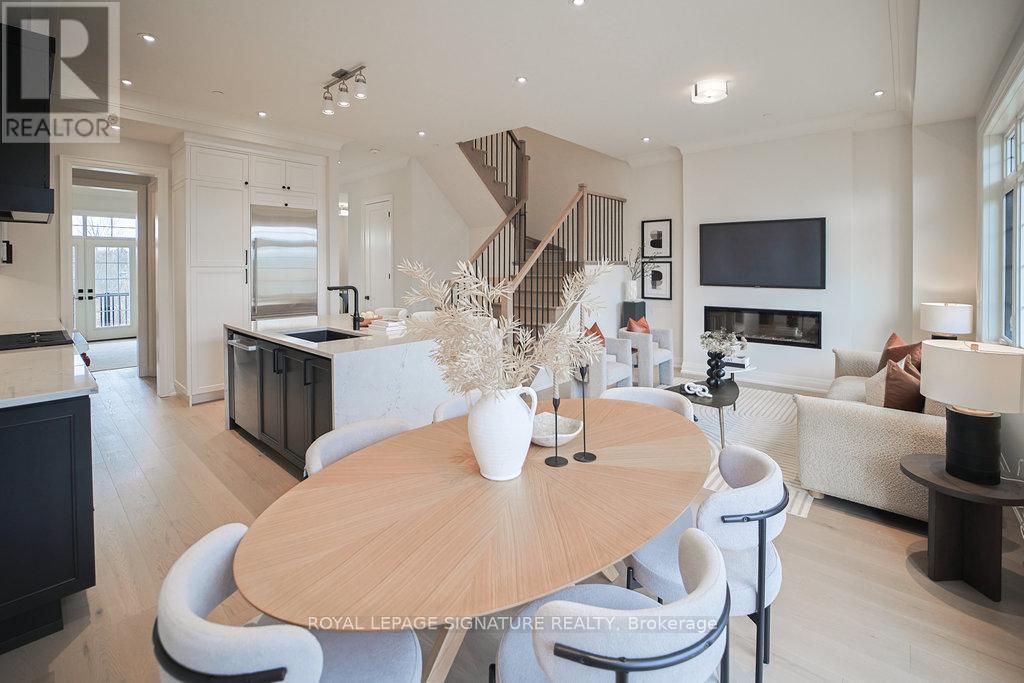 95 West Village Lane, Markham, Ontario  L6C 3L5 - Photo 12 - N12590270