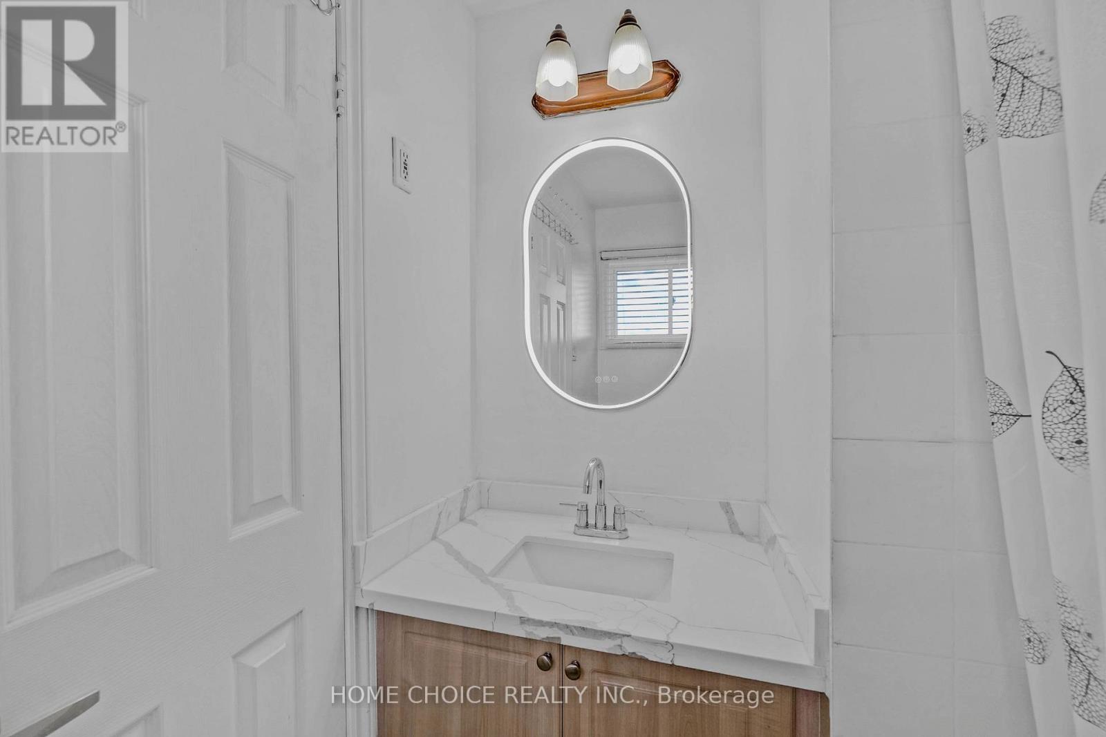 144 Fraser Street, Bradford West Gwillimbury, Ontario  L3Z 3Y8 - Photo 35 - N12590286