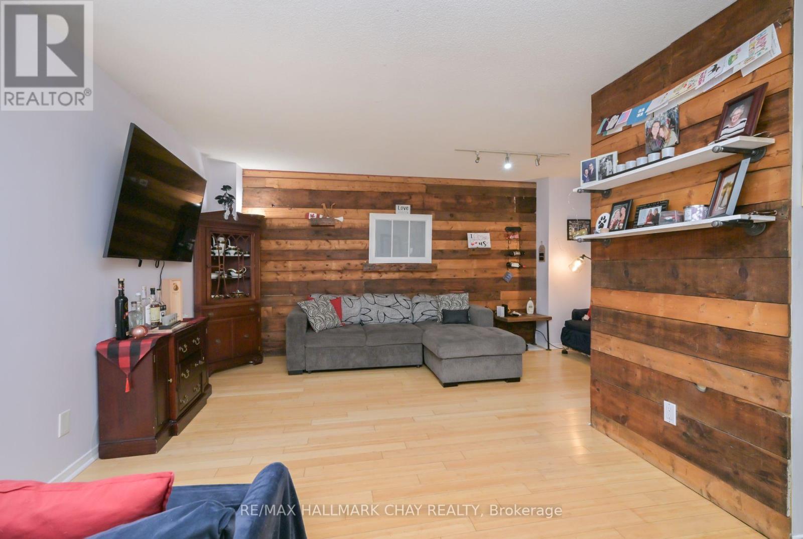 184 Heydon Avenue, New Tecumseth, Ontario  L0M 1A0 - Photo 8 - N12590396