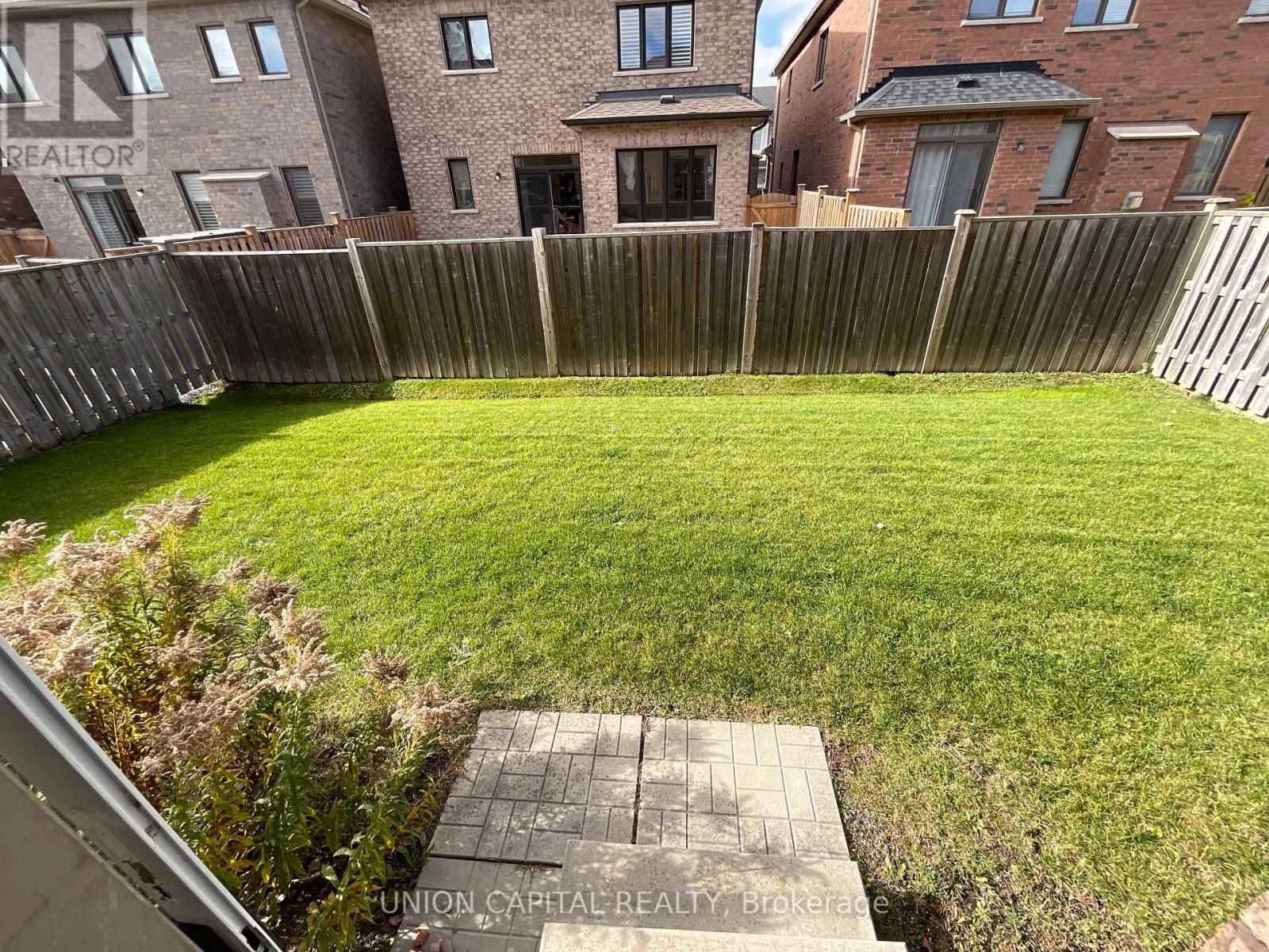 54 Kindy Street, Markham, Ontario  L6E 0E7 - Photo 12 - N12590420