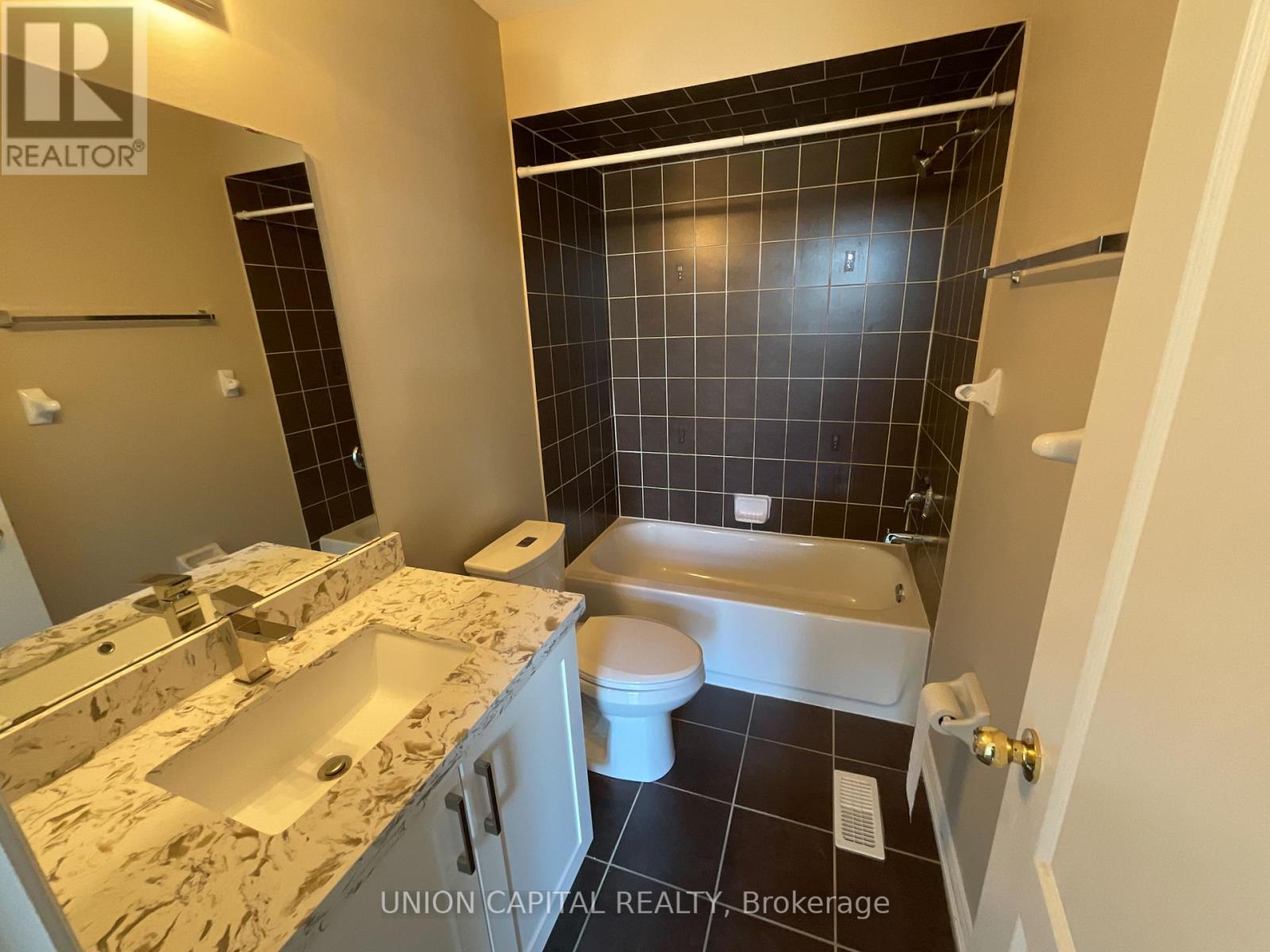 54 Kindy Street, Markham, Ontario  L6E 0E7 - Photo 14 - N12590420