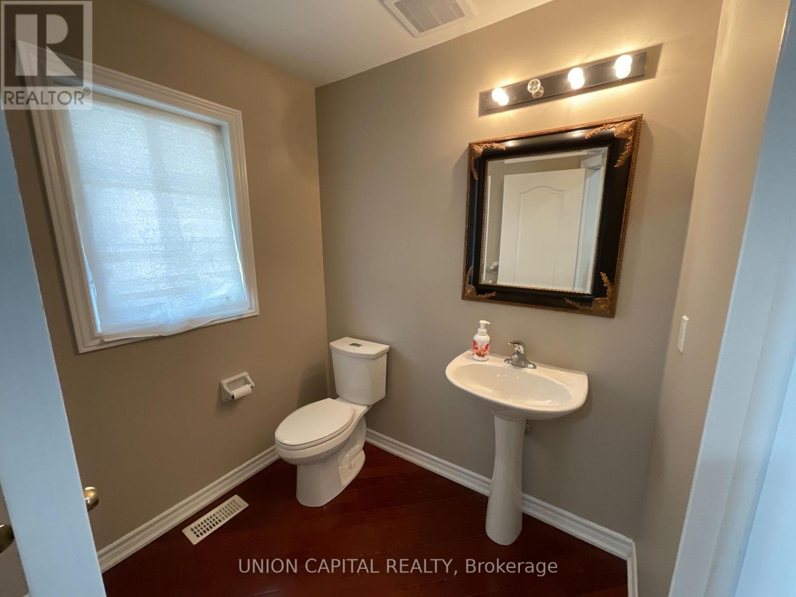 54 Kindy Street, Markham, Ontario  L6E 0E7 - Photo 3 - N12590420