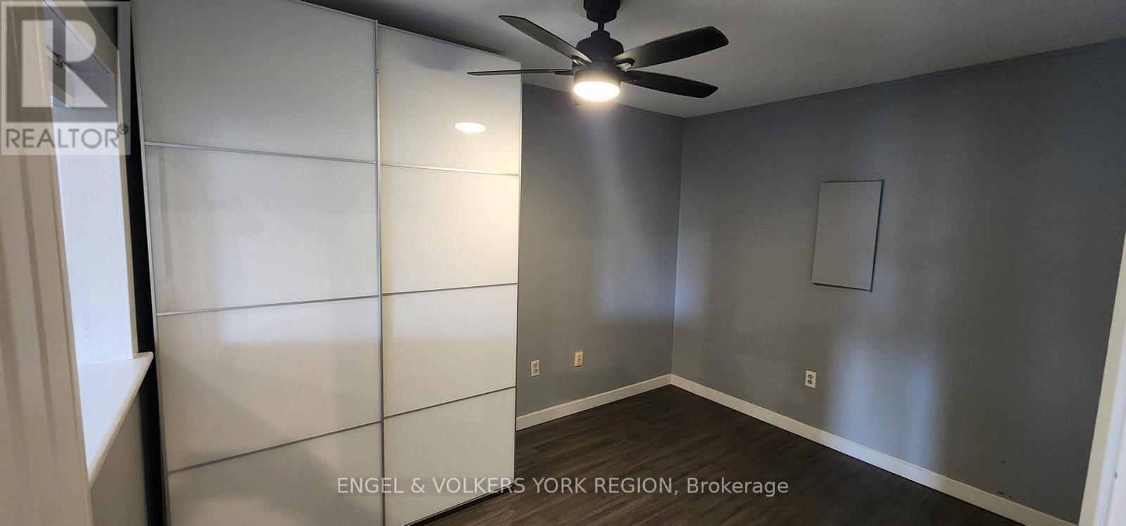 B - 6 Queen Street, Innisfil, Ontario  L0L 1L0 - Photo 6 - N12590470