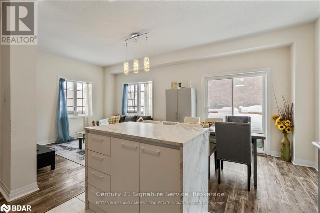 42 Bedford Estates Crescent, Barrie, Ontario  L4N 9K5 - Photo 12 - S12590450