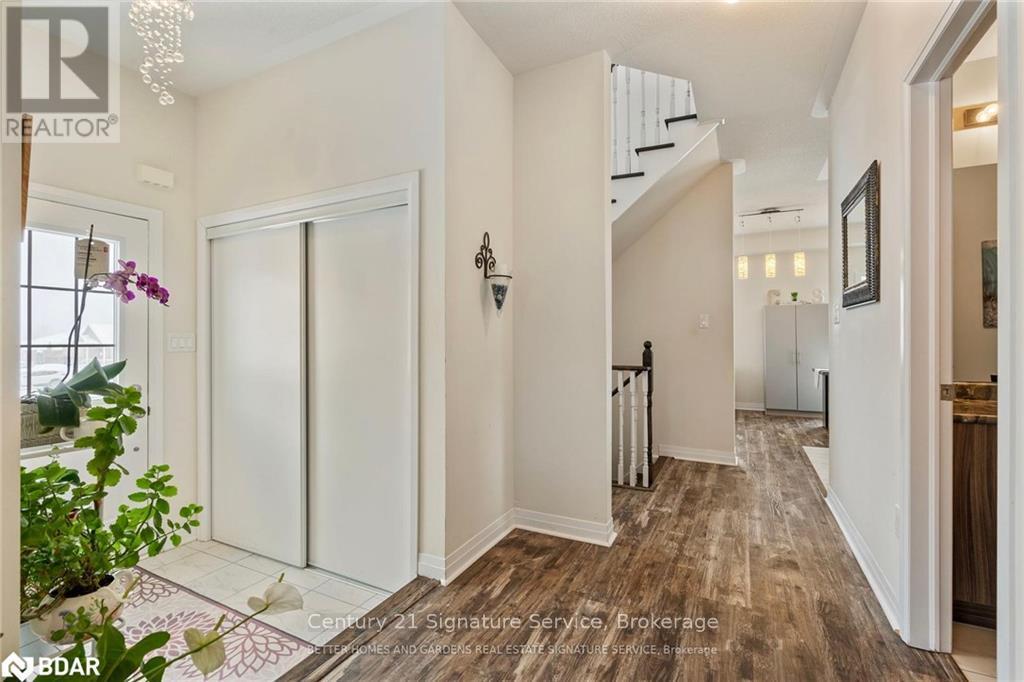 42 Bedford Estates Crescent, Barrie, Ontario  L4N 9K5 - Photo 8 - S12590450