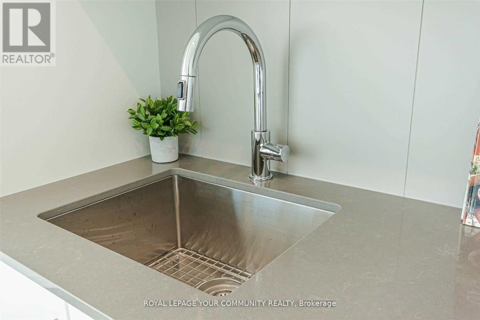 521 - 681 Yonge Street, Barrie, Ontario  L4N 4E8 - Photo 12 - S12590526