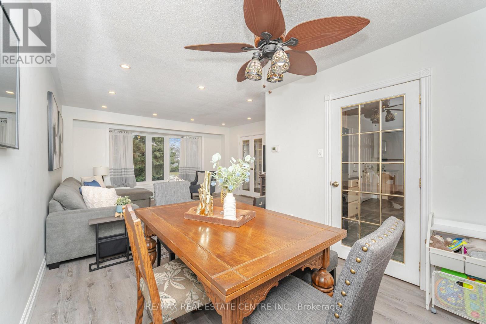 19 Jasper Crescent, Brampton, Ontario L6S 1W8 - Photo 14 - W12589270