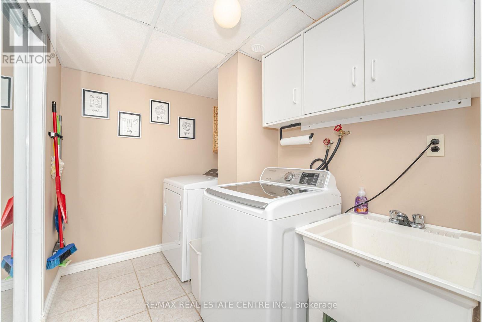 19 Jasper Crescent, Brampton, Ontario L6S 1W8 - Photo 34 - W12589270