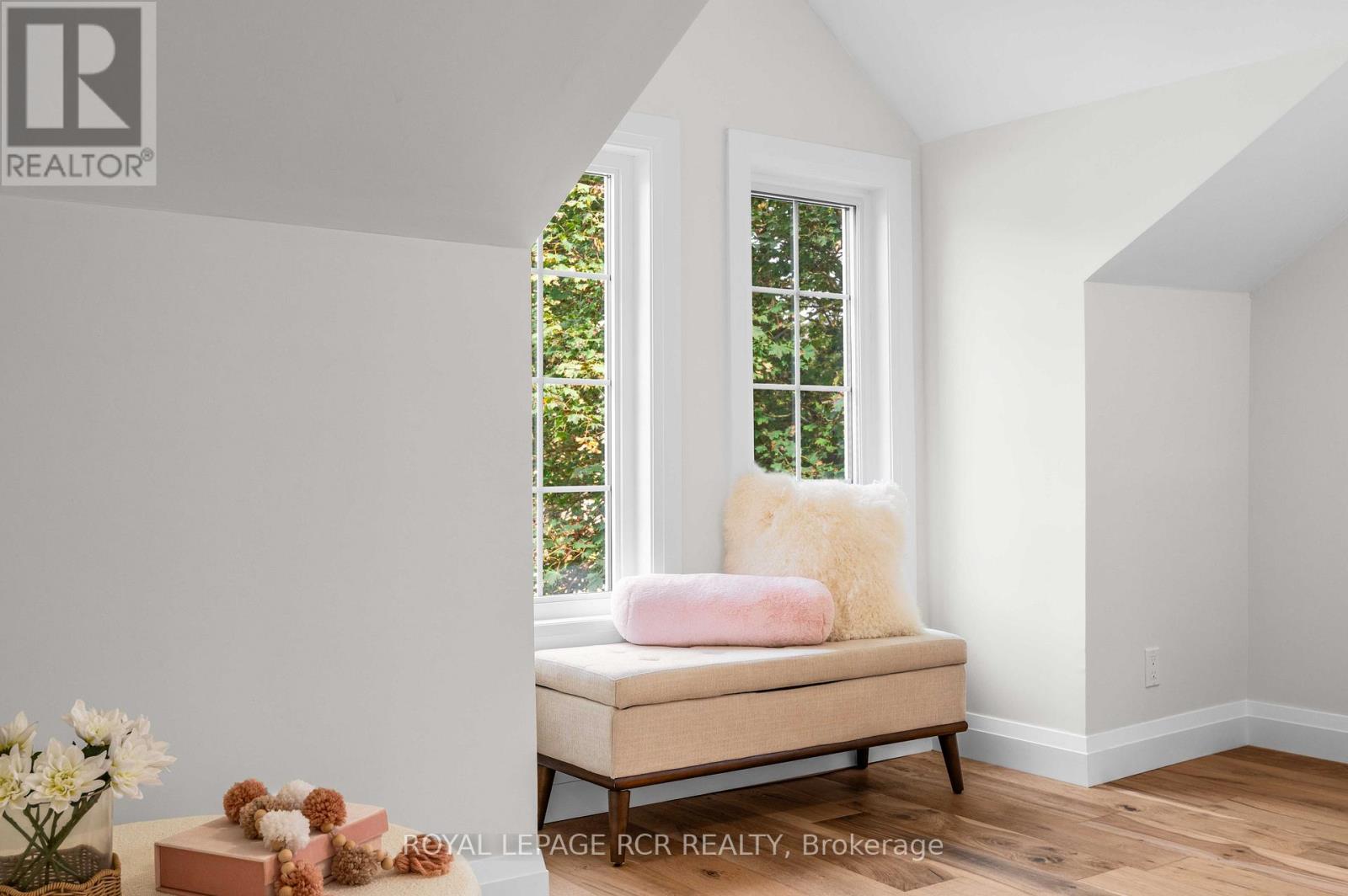 349 Smith Street, Wellington North, Ontario  N0G 1A0 - Photo 37 - X12474323