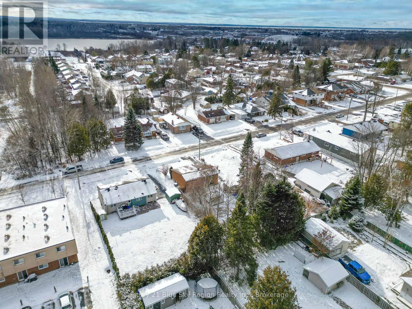 282 Michener Drive, North Bay, Ontario  P1A 3J1 - Photo 15 - X12590556