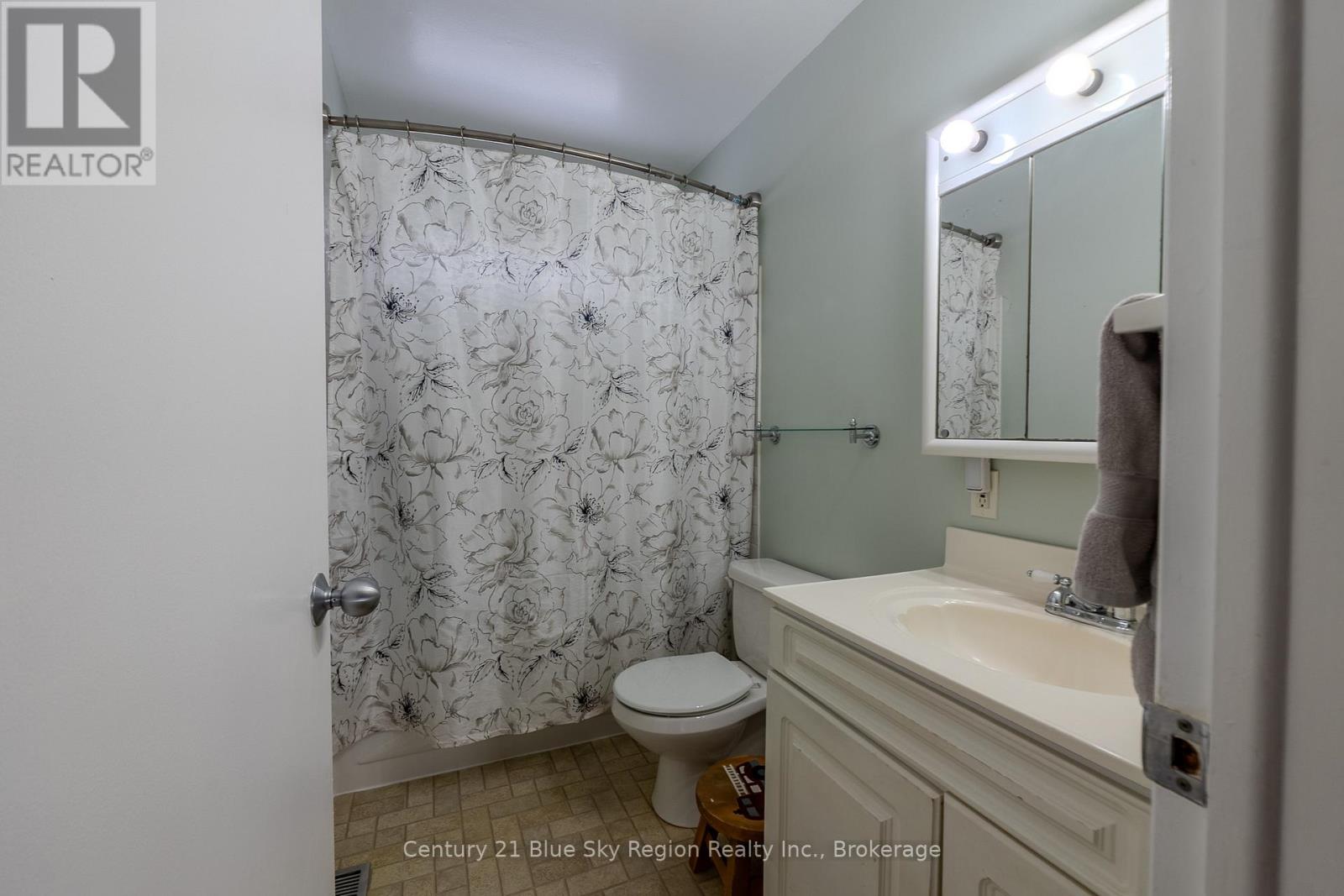 282 Michener Drive, North Bay, Ontario  P1A 3J1 - Photo 33 - X12590556