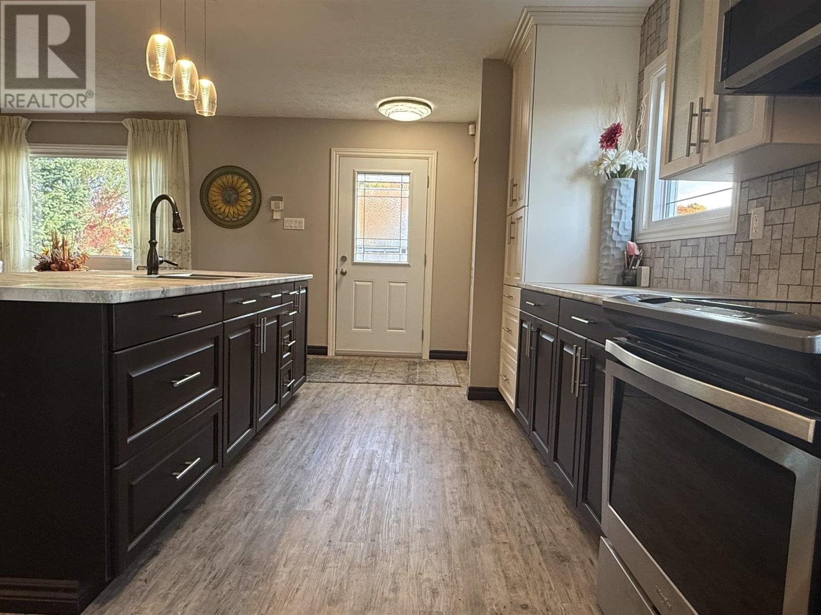 7 Pearson Ave, Elliot Lake, Ontario  P5A 2V3 - Photo 12 - SM252923