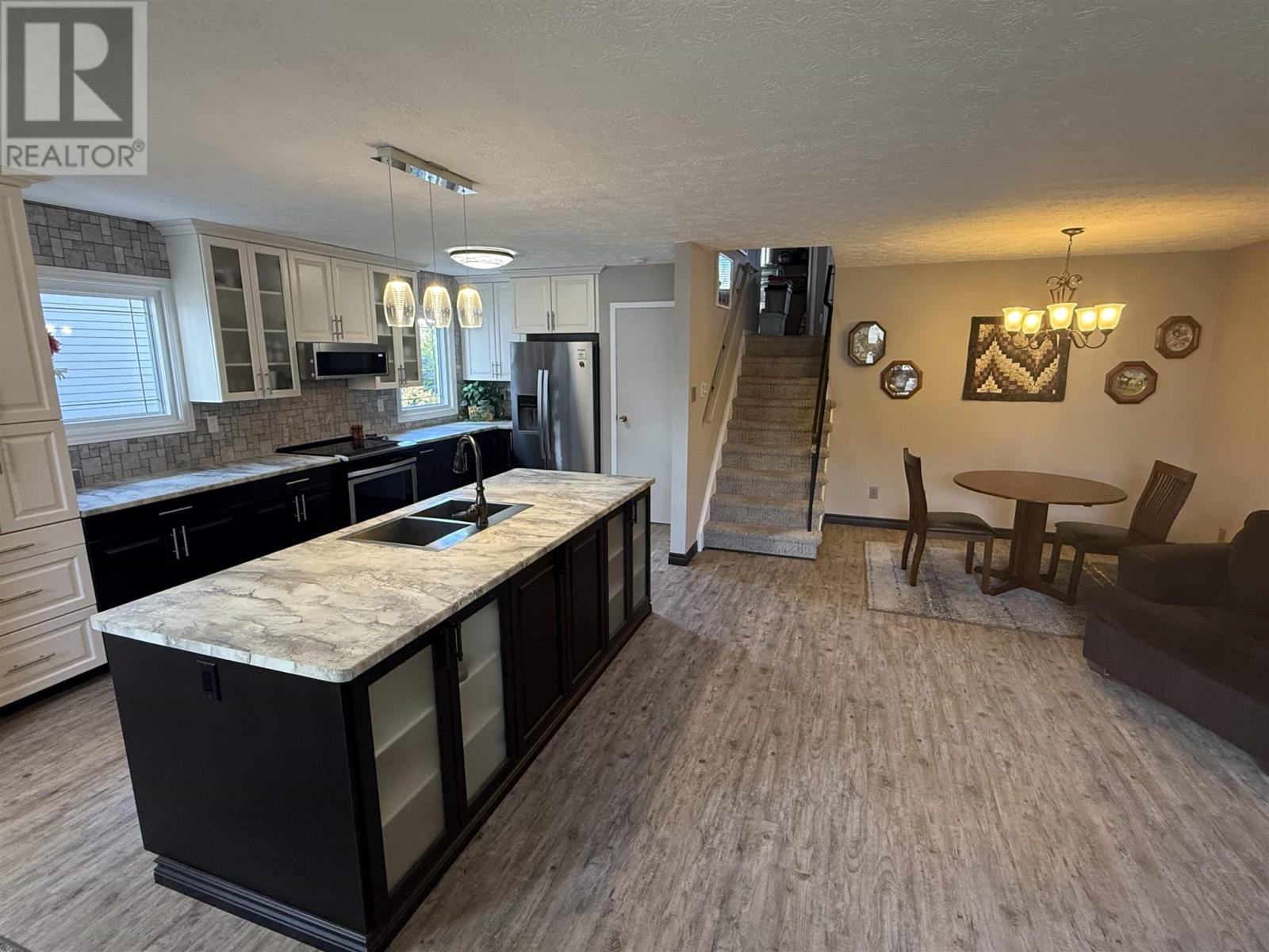 7 Pearson Ave, Elliot Lake, Ontario  P5A 2V3 - Photo 11 - SM252923