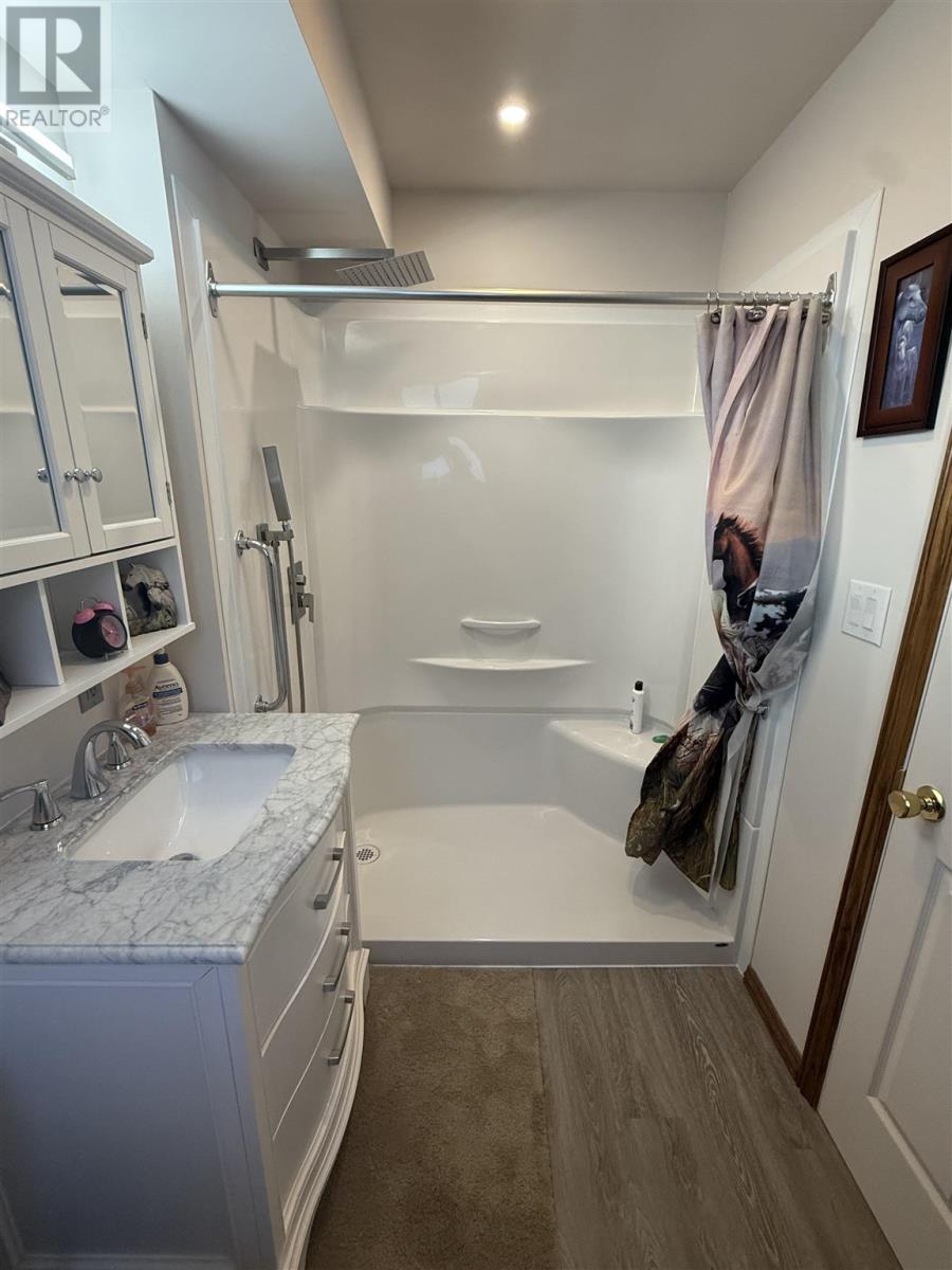 7 Pearson Ave, Elliot Lake, Ontario  P5A 2V3 - Photo 32 - SM252923