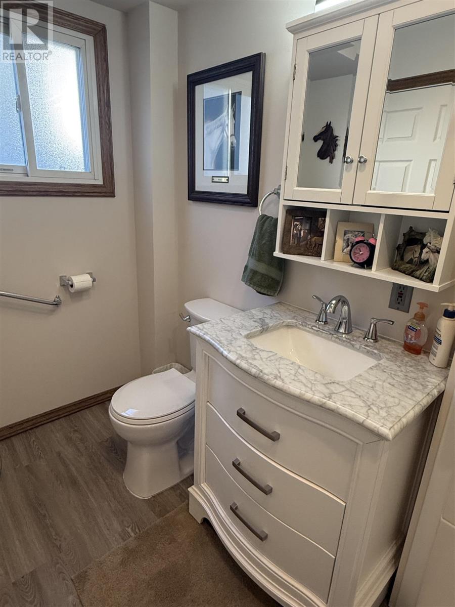 7 Pearson Ave, Elliot Lake, Ontario  P5A 2V3 - Photo 33 - SM252923