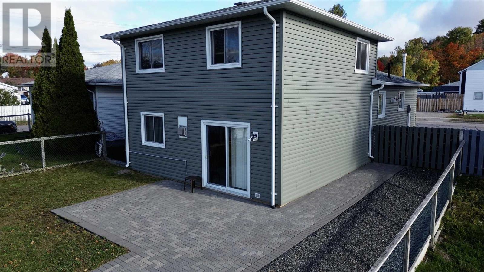 7 Pearson Ave, Elliot Lake, Ontario  P5A 2V3 - Photo 43 - SM252923