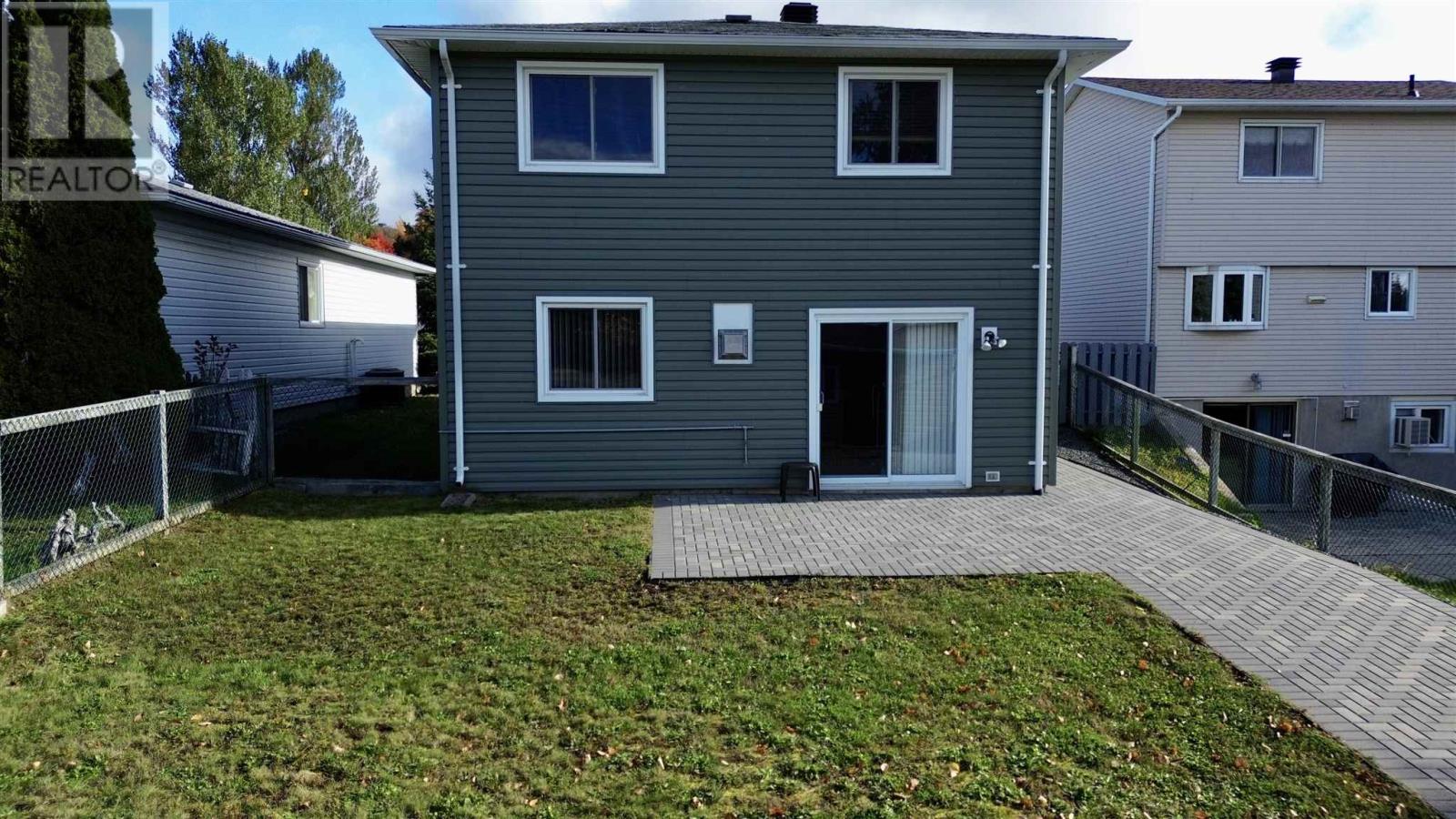 7 Pearson Ave, Elliot Lake, Ontario  P5A 2V3 - Photo 42 - SM252923