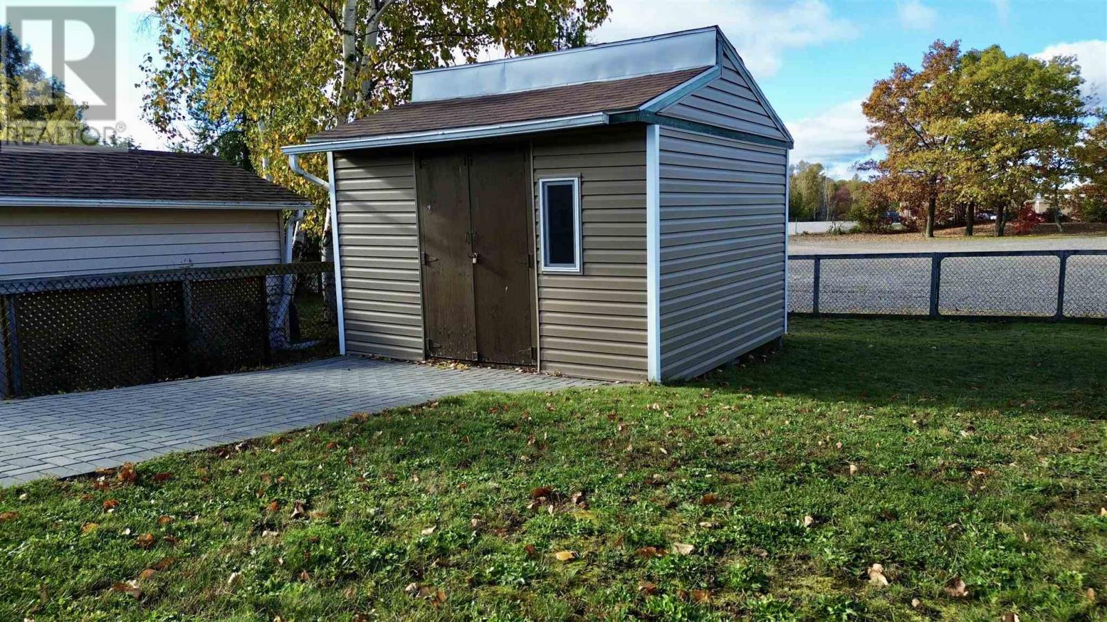 7 Pearson Ave, Elliot Lake, Ontario  P5A 2V3 - Photo 44 - SM252923