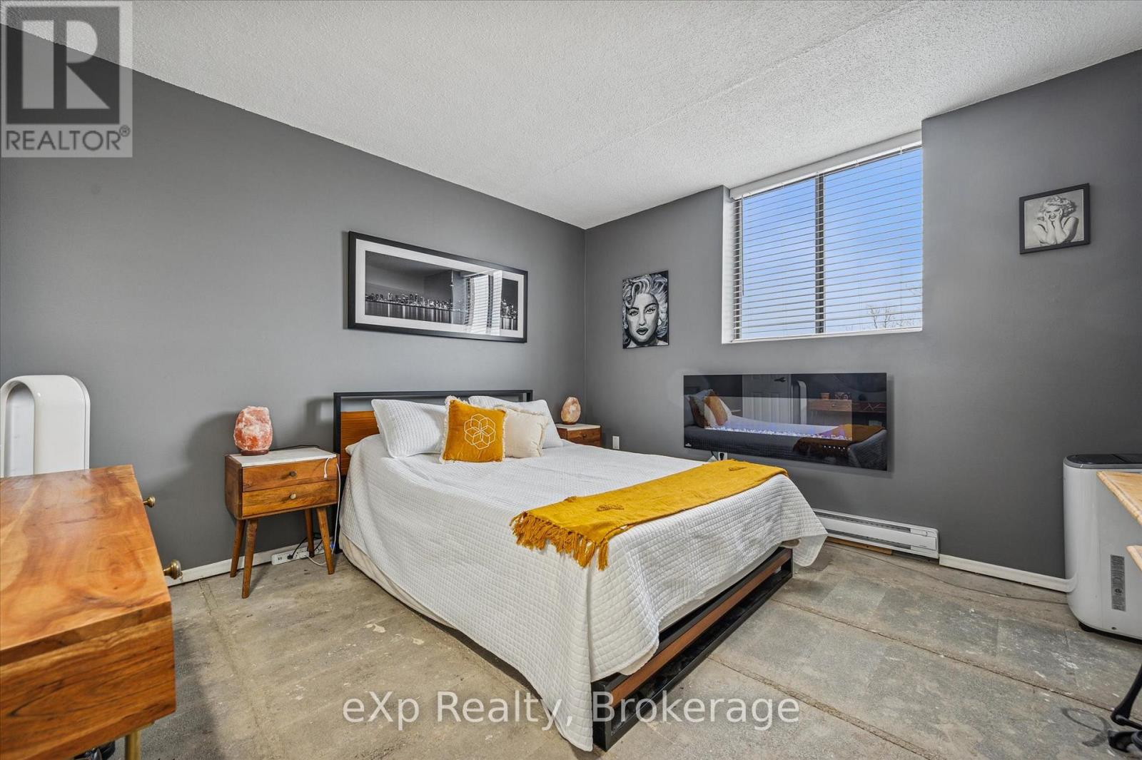 301 - 93 Westwood Road, Guelph, Ontario  N1H 7J7 - Photo 8 - X12590602