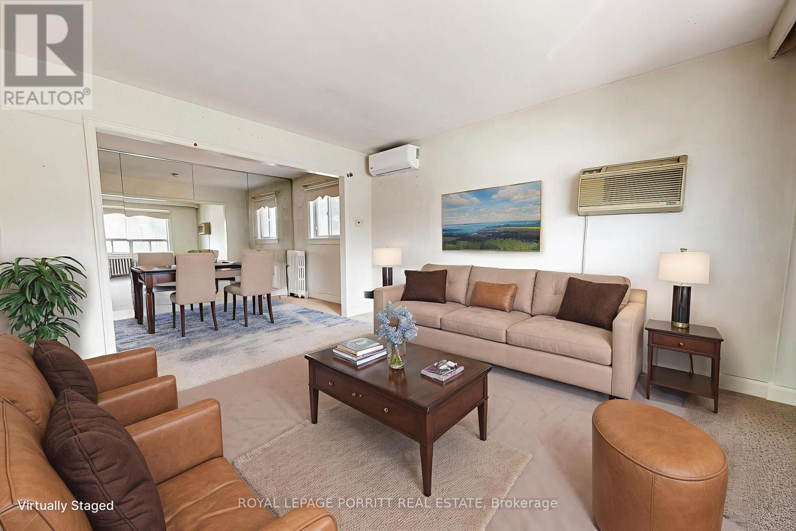 18 Stephen Drive, Toronto, Ontario  M8Y 3M6 - Photo 2 - W12590250