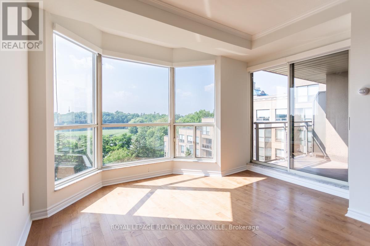 718 - 2511 Lakeshore Road W, Oakville, Ontario  L6L 6L9 - Photo 17 - W12590254