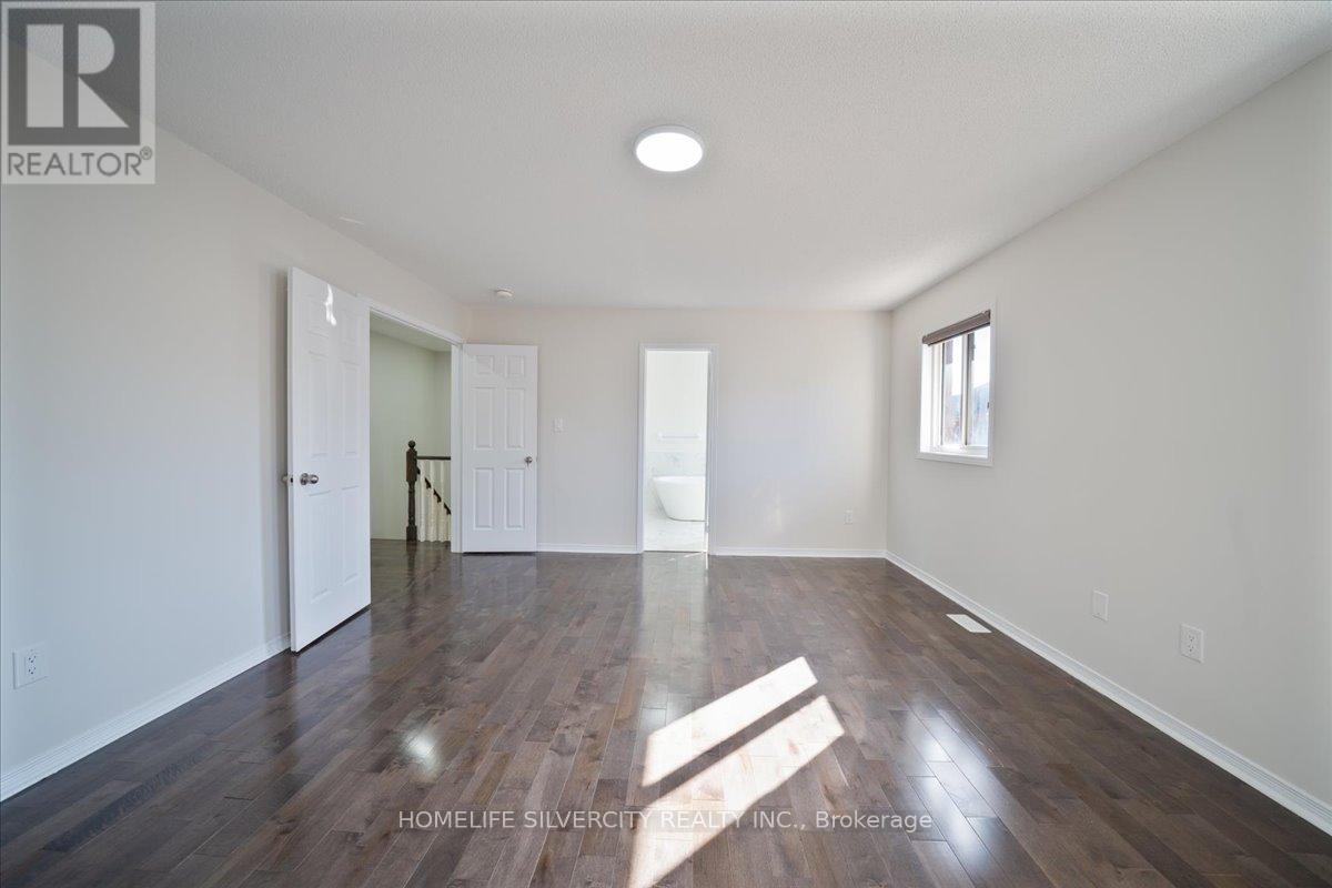 6 Bentgrass Lane, Brampton, Ontario  L7A 3K2 - Photo 19 - W12590258