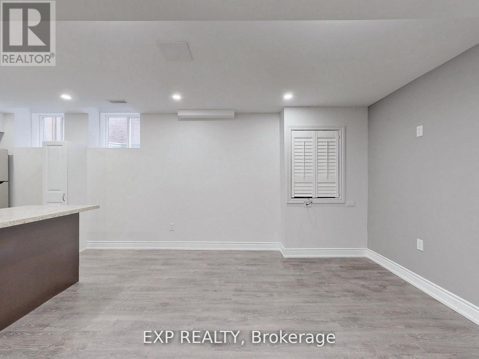 35 Perdita Road N, Brampton, Ontario  L6Y 0C3 - Photo 14 - W12590264