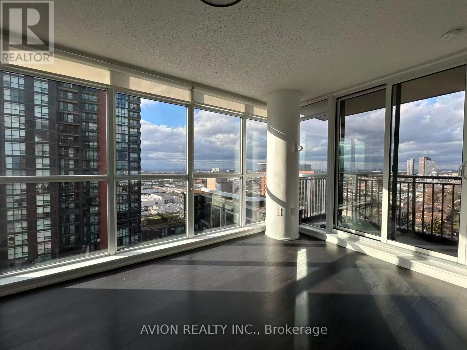 1720 - 800 LAWRENCE AVENUE W, Toronto, Ontario