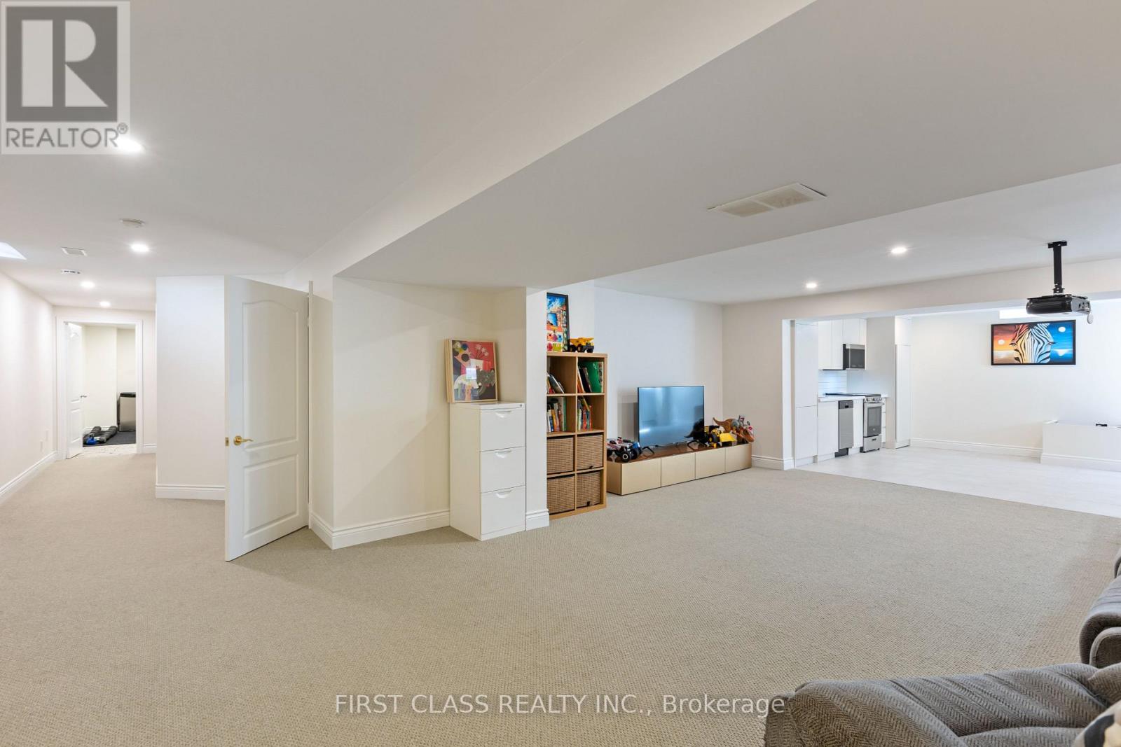 2292 Eighth Line, Oakville, Ontario  L6H 6S3 - Photo 35 - W12590288