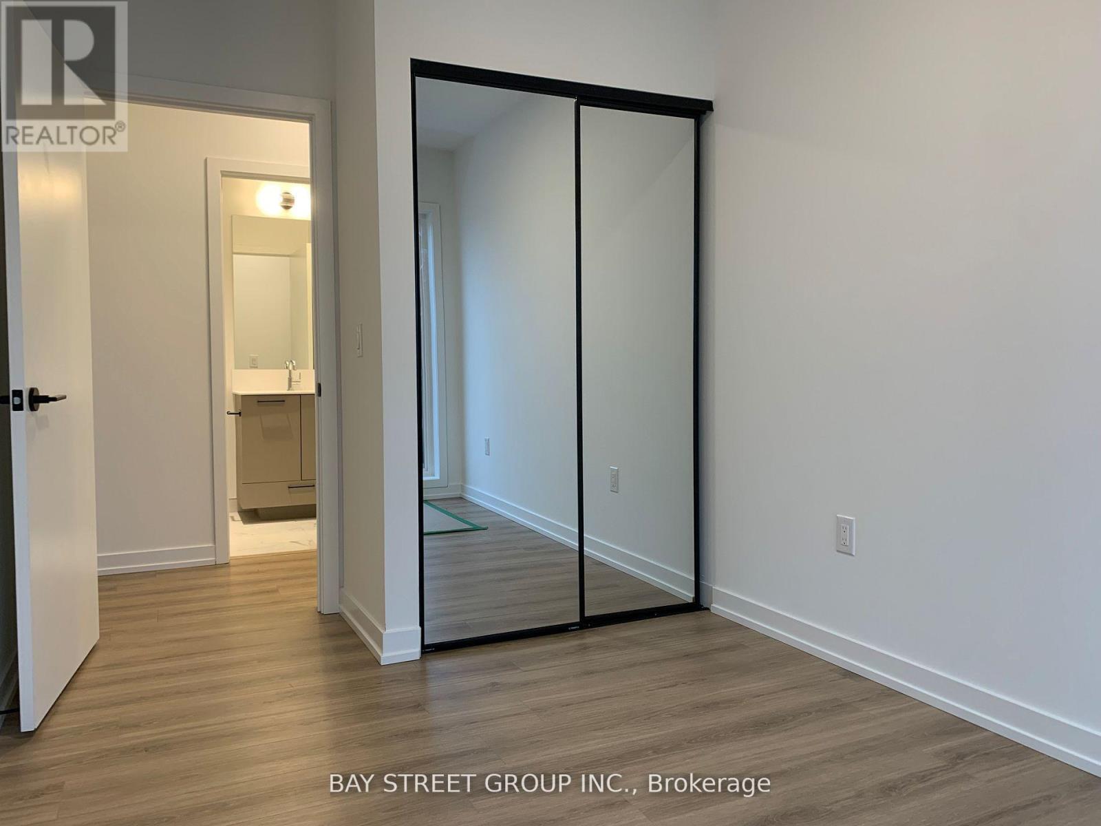 13 - 30 Lagerfeld Drive, Brampton, Ontario  L7A 5L5 - Photo 11 - W12590312