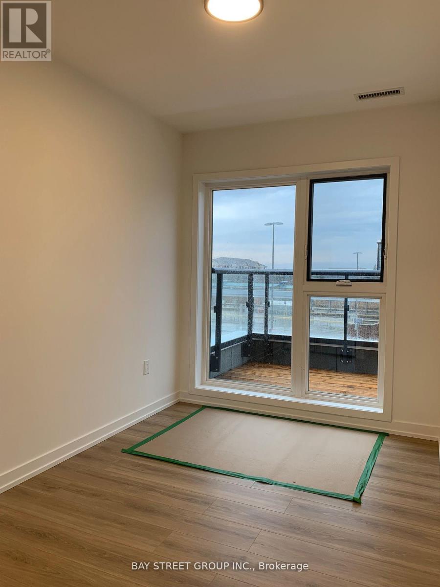 13 - 30 Lagerfeld Drive, Brampton, Ontario  L7A 5L5 - Photo 7 - W12590312