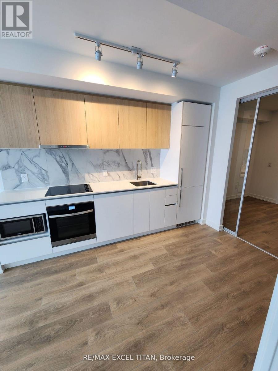 222 - 1100 Sheppard Avenue W, Toronto, Ontario  M3K 0E4 - Photo 6 - W12590360