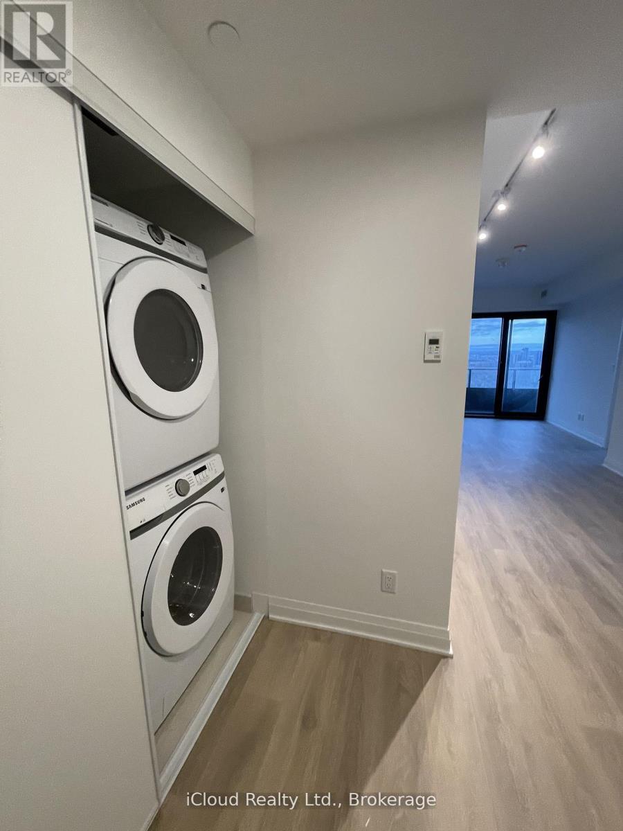 3910 - 4015 The Exchange, Mississauga, Ontario  L5B 0N9 - Photo 18 - W12590386