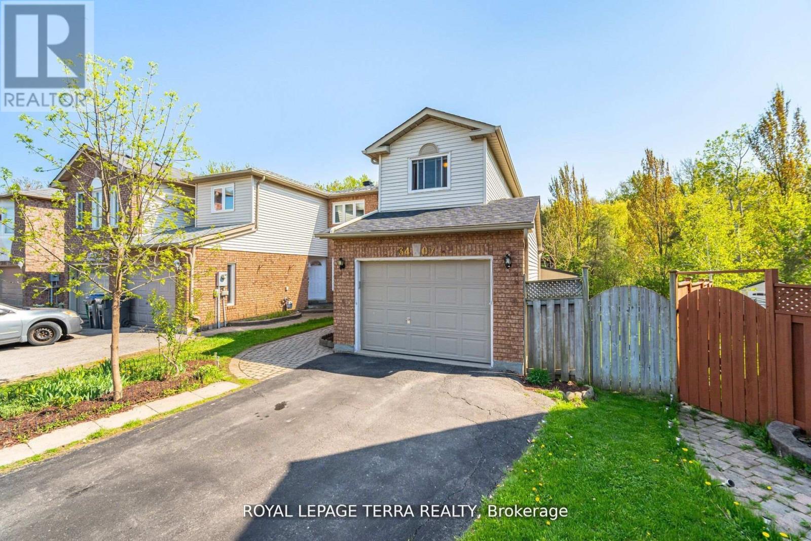 3407 Nighthawk Trail, Mississauga, Ontario  L5N 6G5 - Photo 4 - W12590412