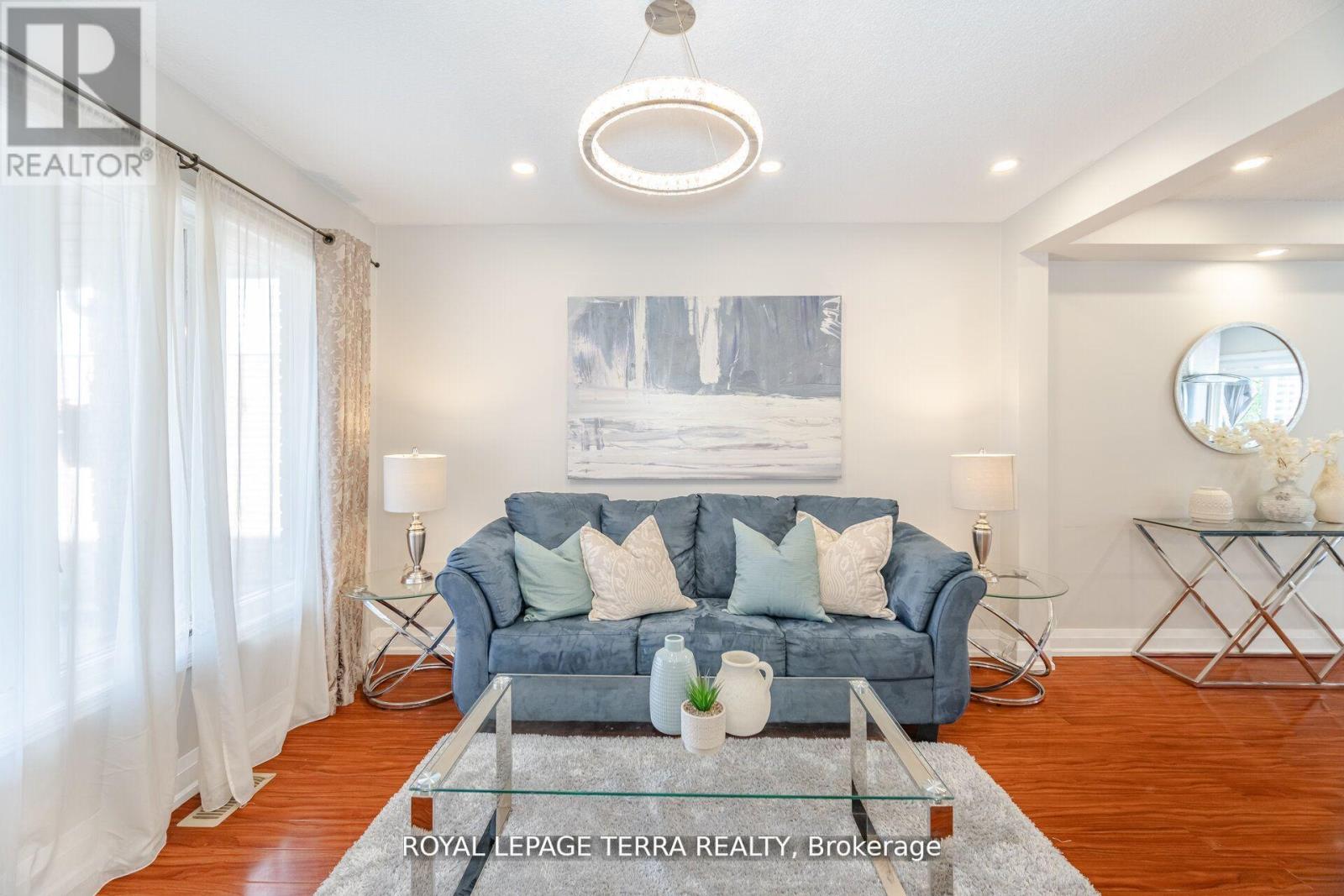 3407 Nighthawk Trail, Mississauga, Ontario  L5N 6G5 - Photo 8 - W12590412